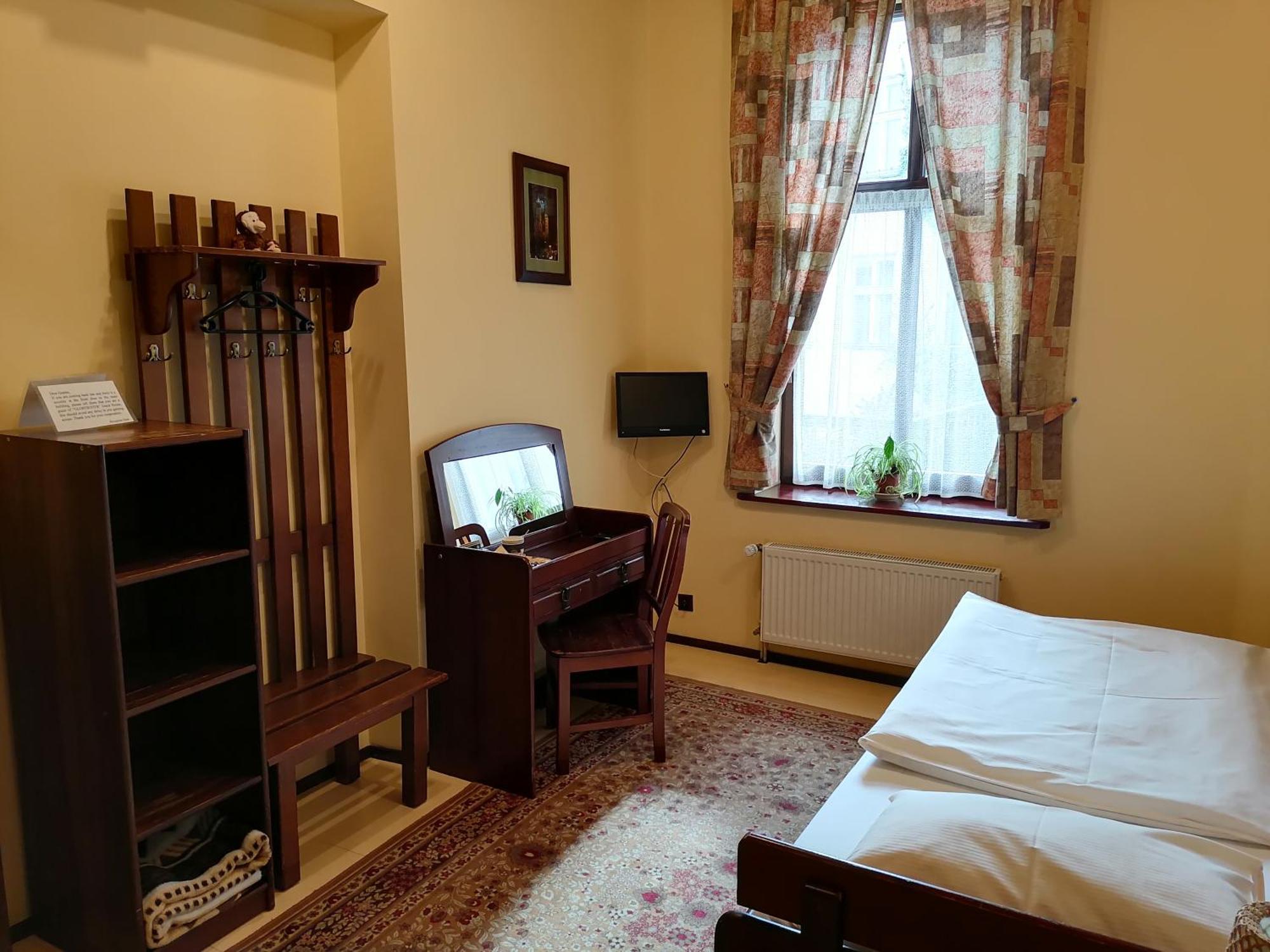 Globtroter Guest House Cracovia Esterno foto