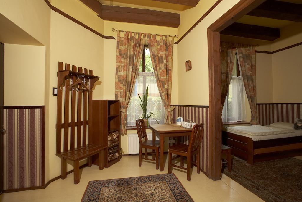 Globtroter Guest House Cracovia Esterno foto